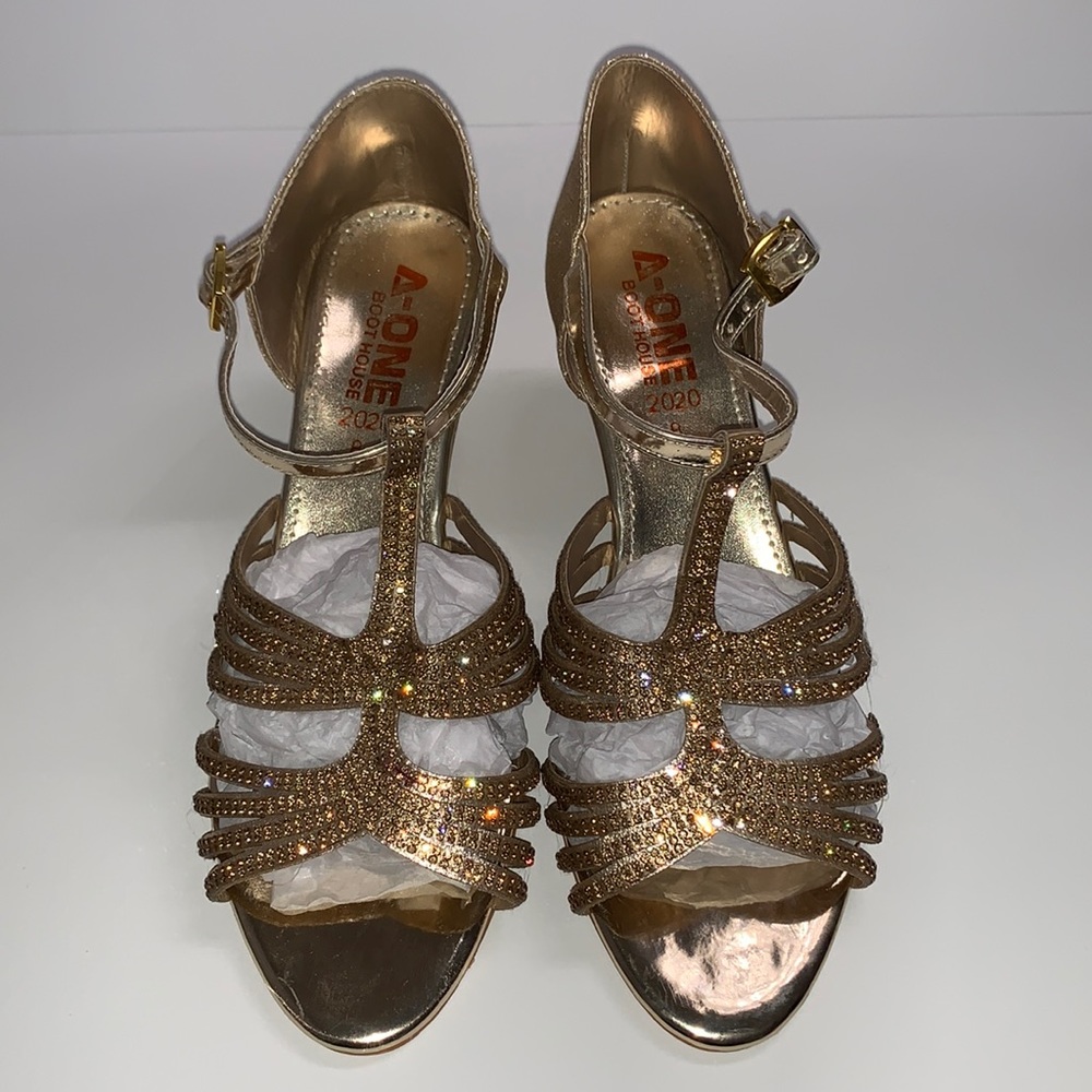 Women’s Fancy Golden Wedge Heel Sandals Size 8